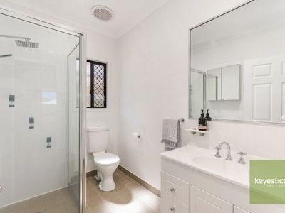 12 Fuji Court, Mount Louisa