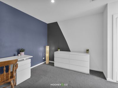 96 Hayton Park Boulevard, Cranbourne West