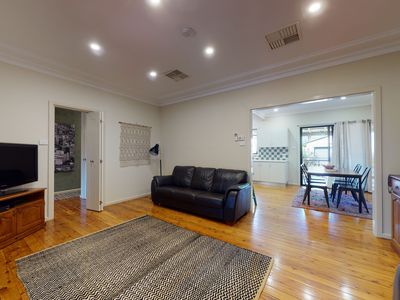 21 Laughton Street, Dubbo