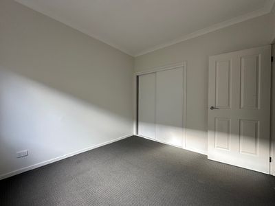 5 Hemingway Grove, Cranbourne West