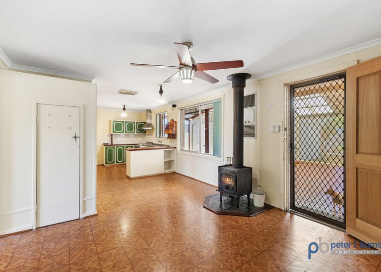 24 Tidworth Road, Elizabeth North