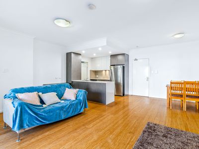 4 / 2 Rowe Avenue, Rivervale