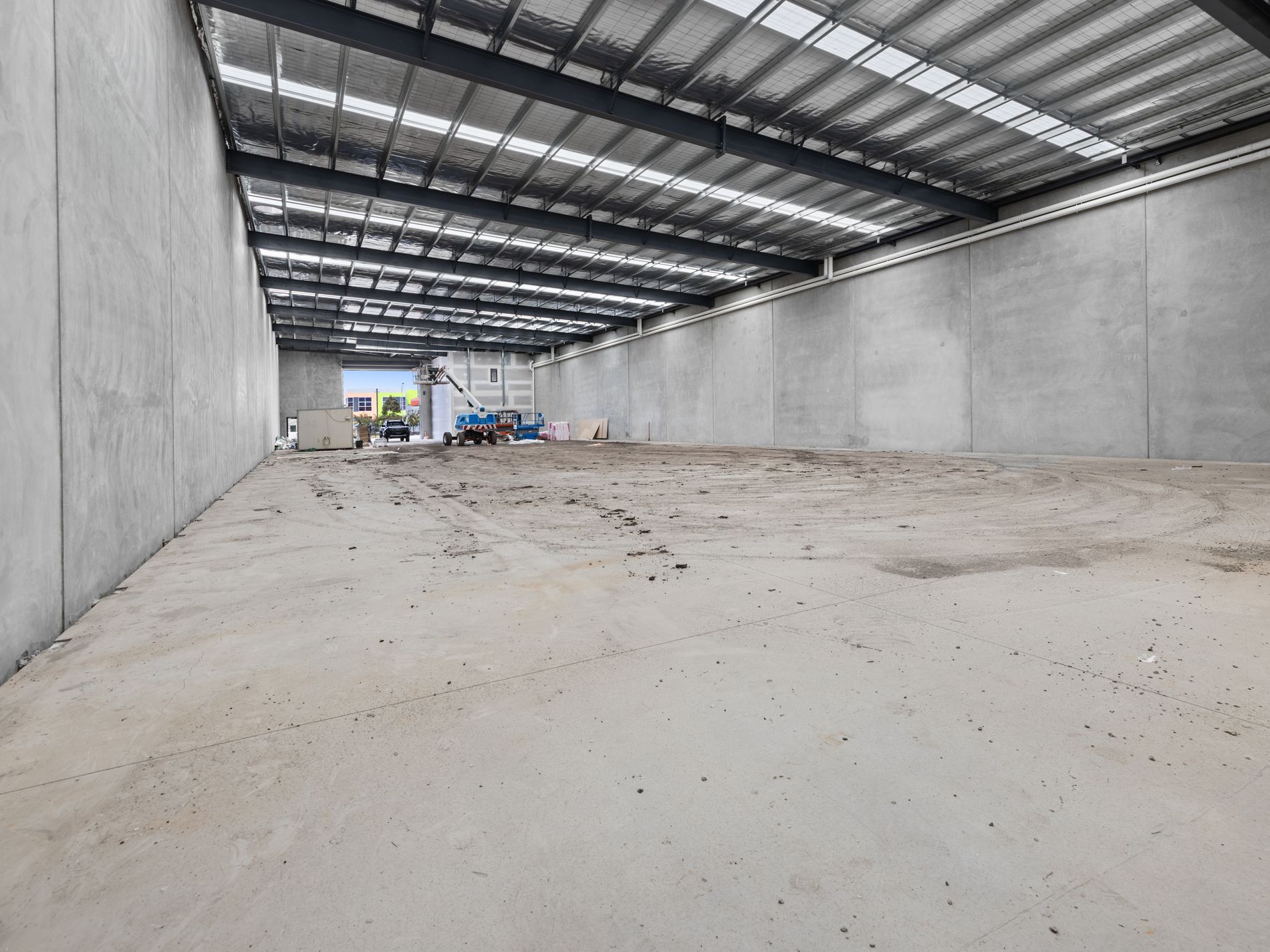 1&2 / 12 Leader Street, Truganina