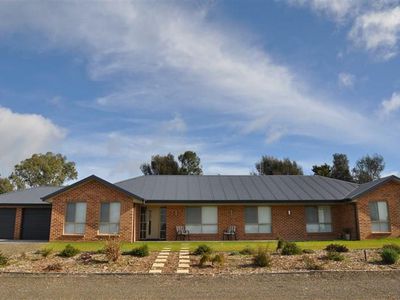 120A Calarie Rd, Forbes