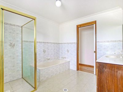 5 Huon Street, Callala Bay