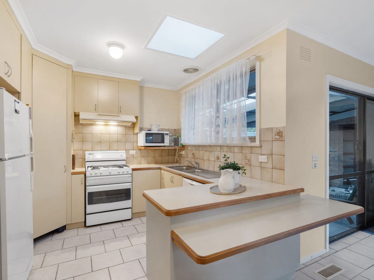8 Rupert Drive, Mulgrave