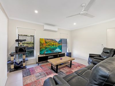 20 Linden Cres, Qunaba