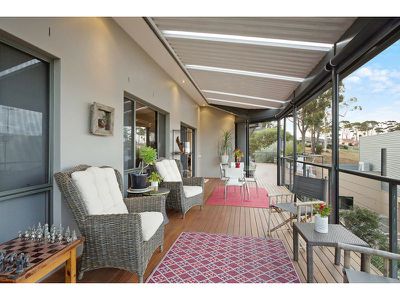 2 Elizabeth Parade, Tura Beach