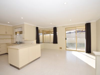 1 Tattler Place, Huntingdale