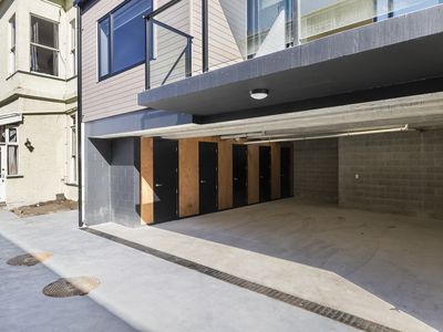 B / 74 London Street, Dunedin Central