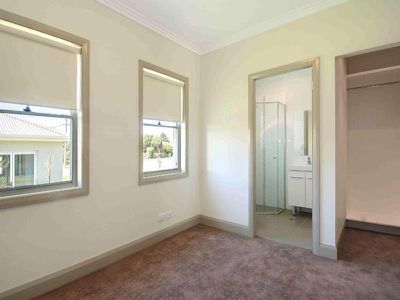 1 / 2-6 Hawkins Street, Moss Vale