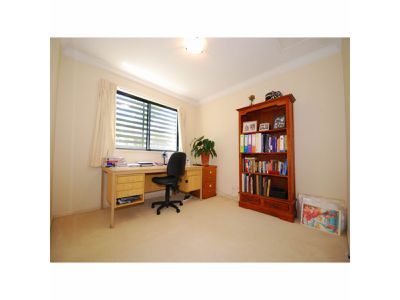 1 / 28 Bayliss Street, Toowong