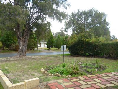6 Drayton Court, Kelmscott