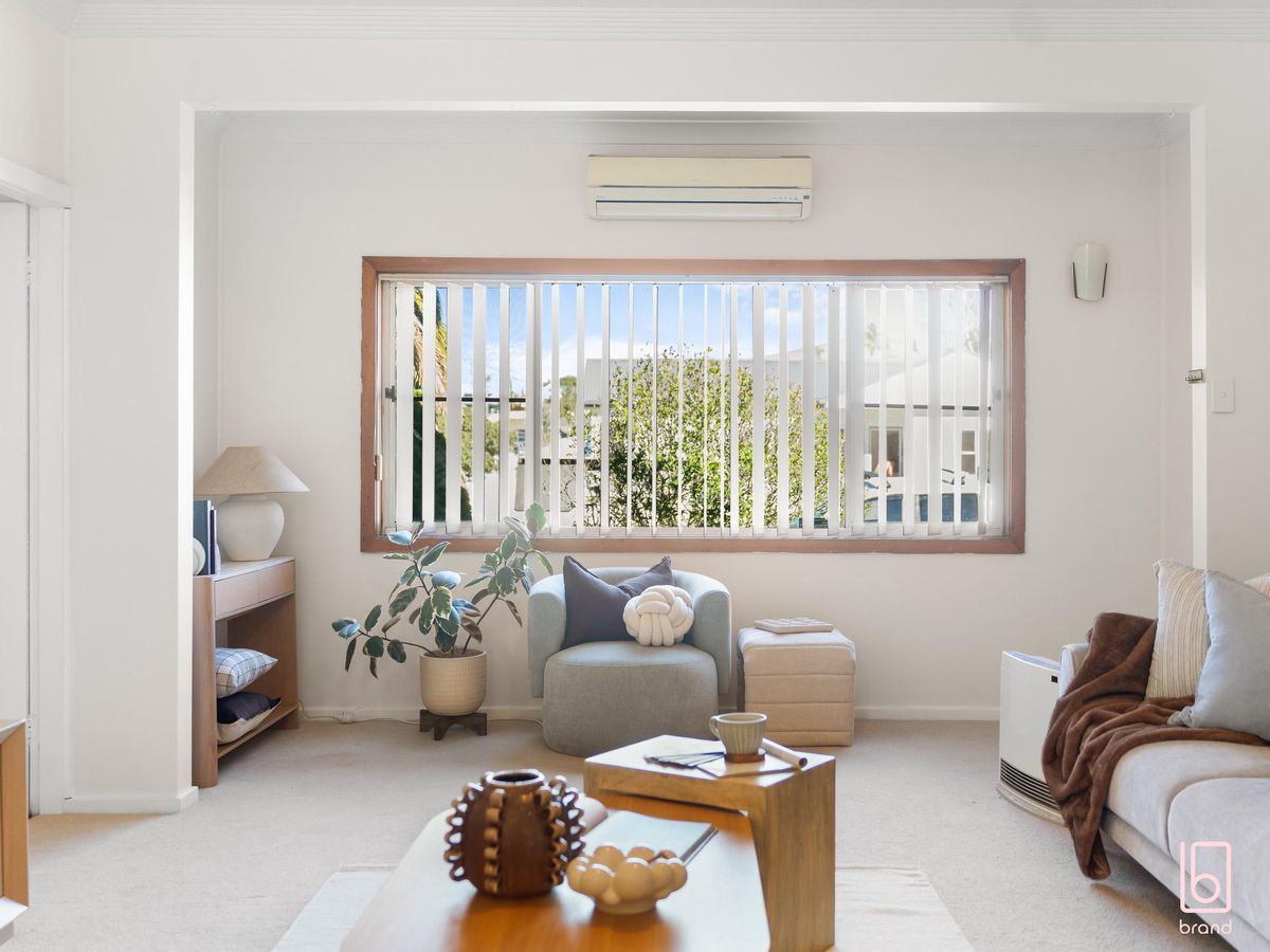 1 Cobbin Parade, Belmont
