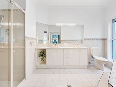 7 Creekview Street, Helensvale