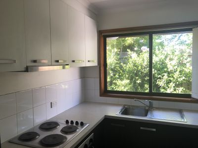 1 / 13 Matilda Court, Belmont