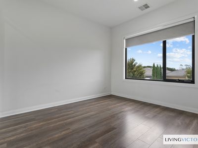 79 Debonair Parade, Craigieburn
