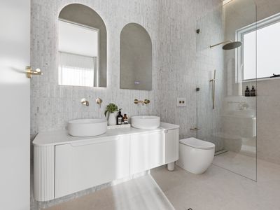 20 Phillip Avenue, Cabramatta