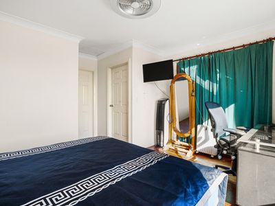 6B HYMUS STREET, Rockingham