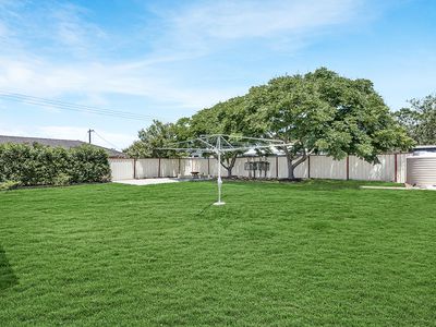 88 Government Road, Weston