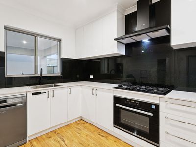 32C Camberwell Road, Balga