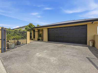 10 Reece Street, George Town