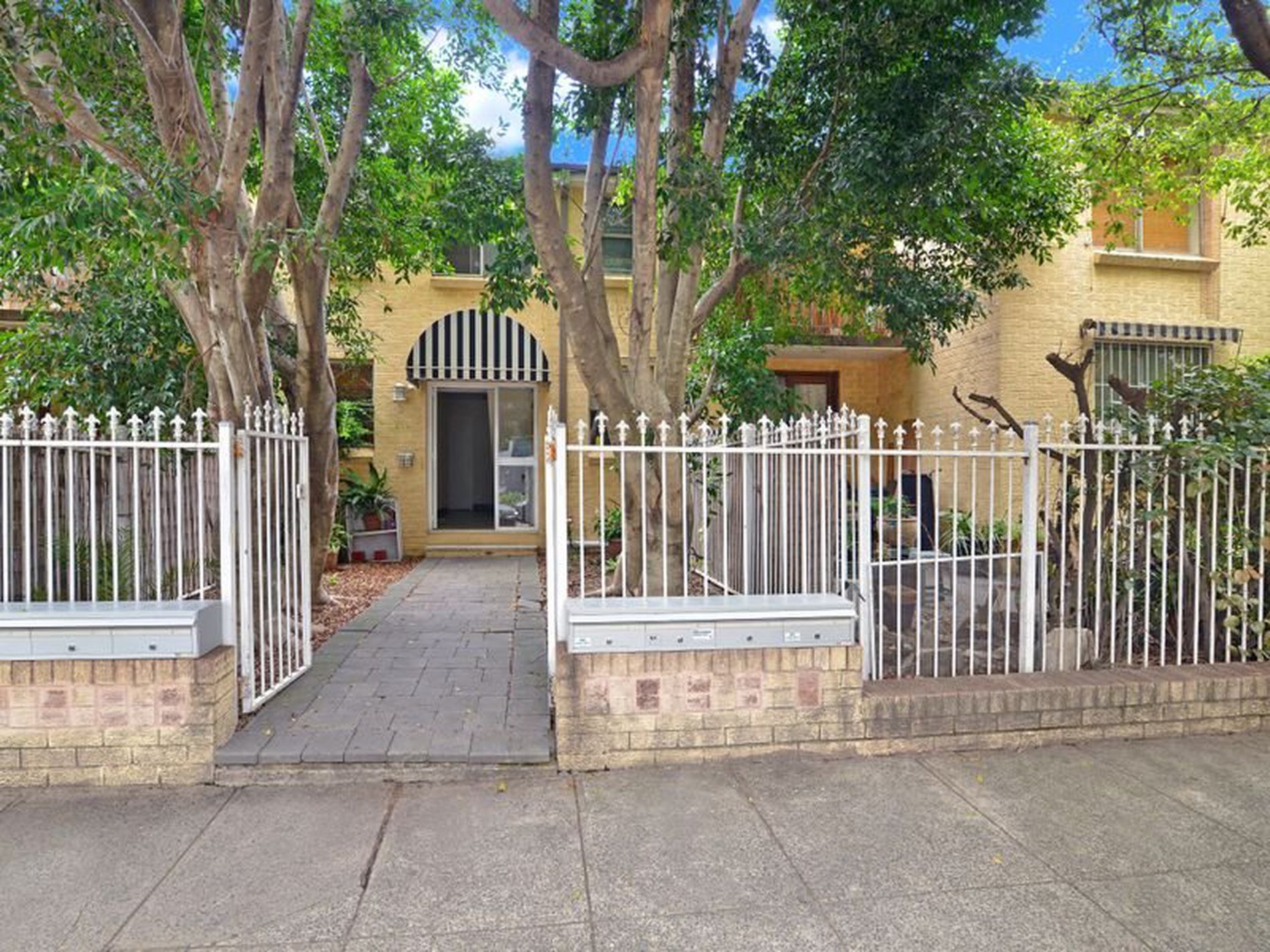 6 / 2 Silver Street, St Peters
