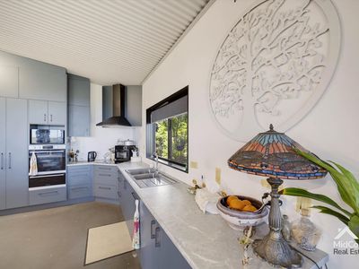 14913 Pacific Highway, Possum Brush