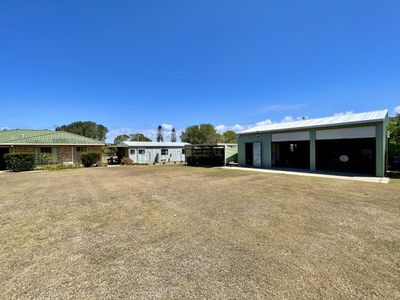 18 Orchid Avenue, Urangan