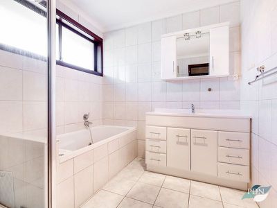 70 Evergreen Avenue, Albanvale