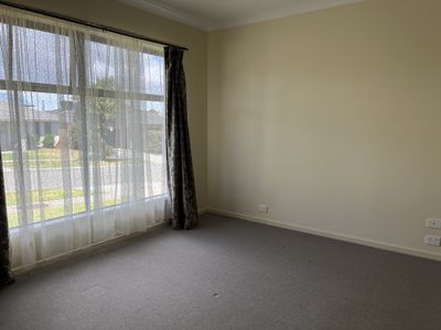 39 Paraffin Drive, Leopold