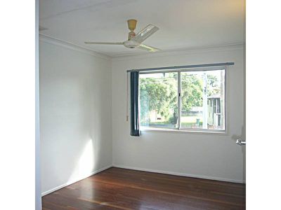 84 Woodlands Drive, Rochedale South