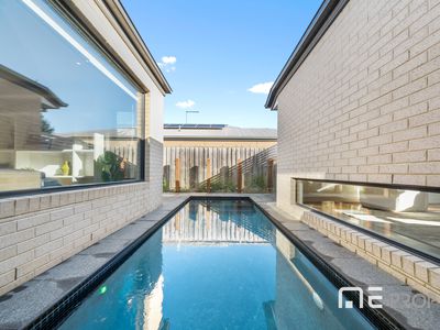 10 Erindale Street, Cranbourne West