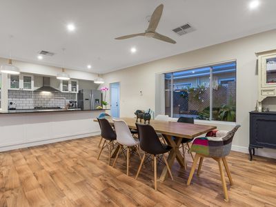 102 Seaside Avenue, Yanchep