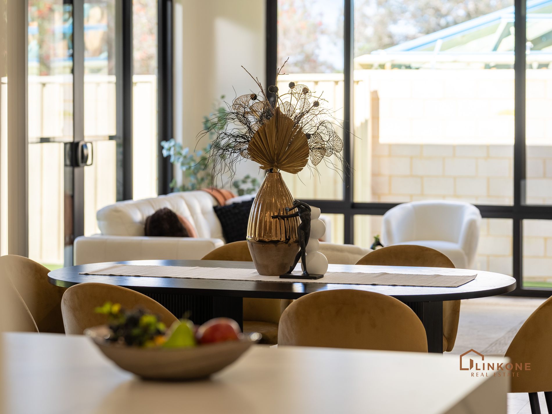 10 Brolga Promenade, Willetton