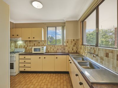 5 / 16 Queens Road, Westmead