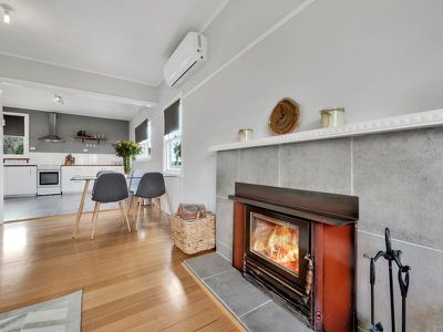 105 Chiltern Valley Rd, Rutherglen