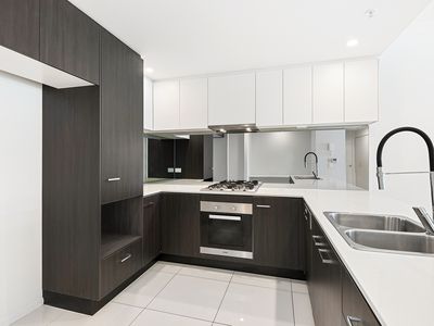 2406 / 25 East Quay Drive, Biggera Waters