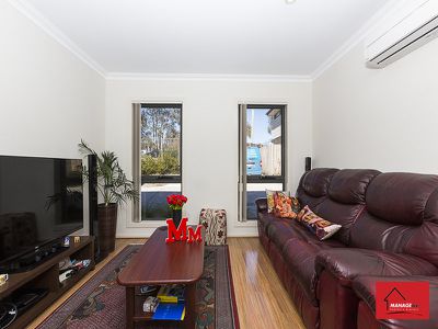 8 / 2 Belconnen Way, Page