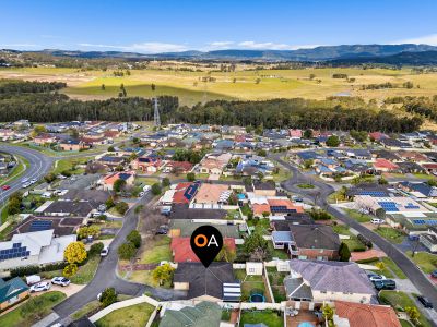 6 Ashbury Avenue, Horsley