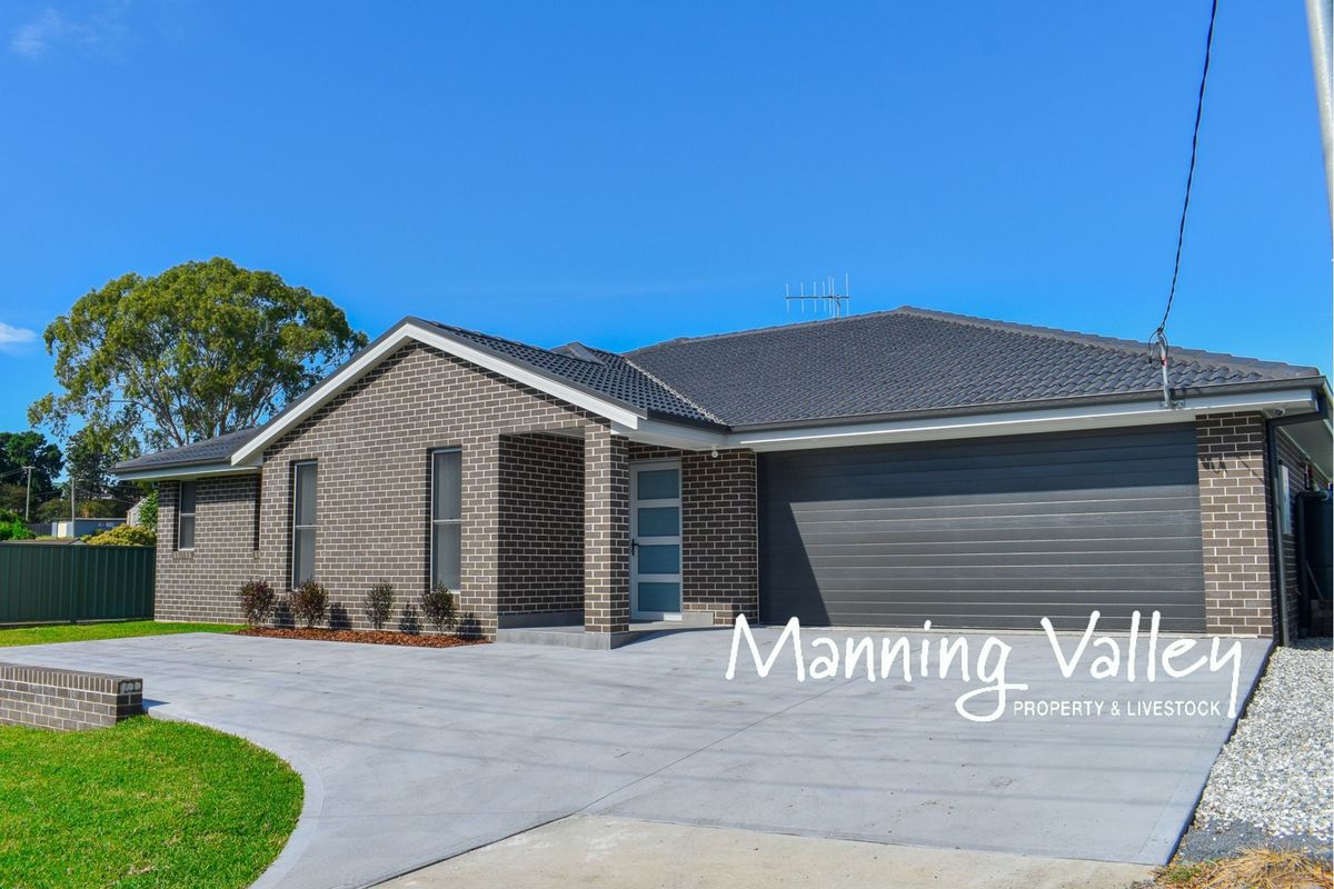 64 Combined Street, Wingham