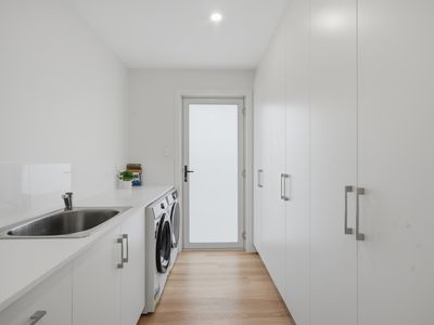 14 Pimelea Close, George Town