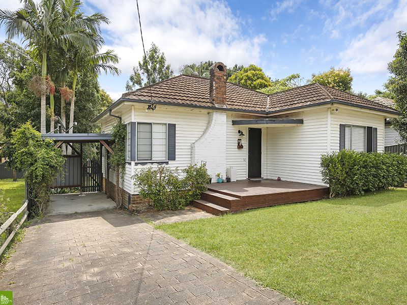 96 Saint Johns Avenue, Mangerton