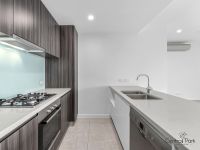 unit 122 / 181 Clarence Road, Indooroopilly