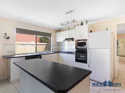 20 Elanora Way, Hampton Park