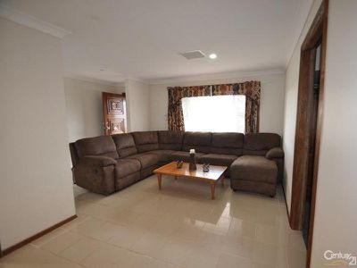 24 Flinders Close, Dubbo