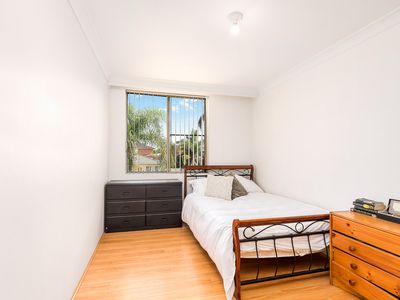 17 / 12 Frank Oliveri Drive, Chipping Norton