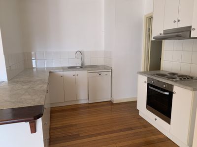 1 / 164 Ryrie Street, Geelong