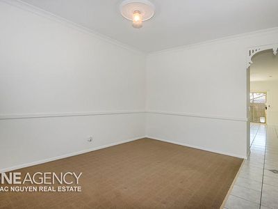 48 Central Street, Forest Lake
