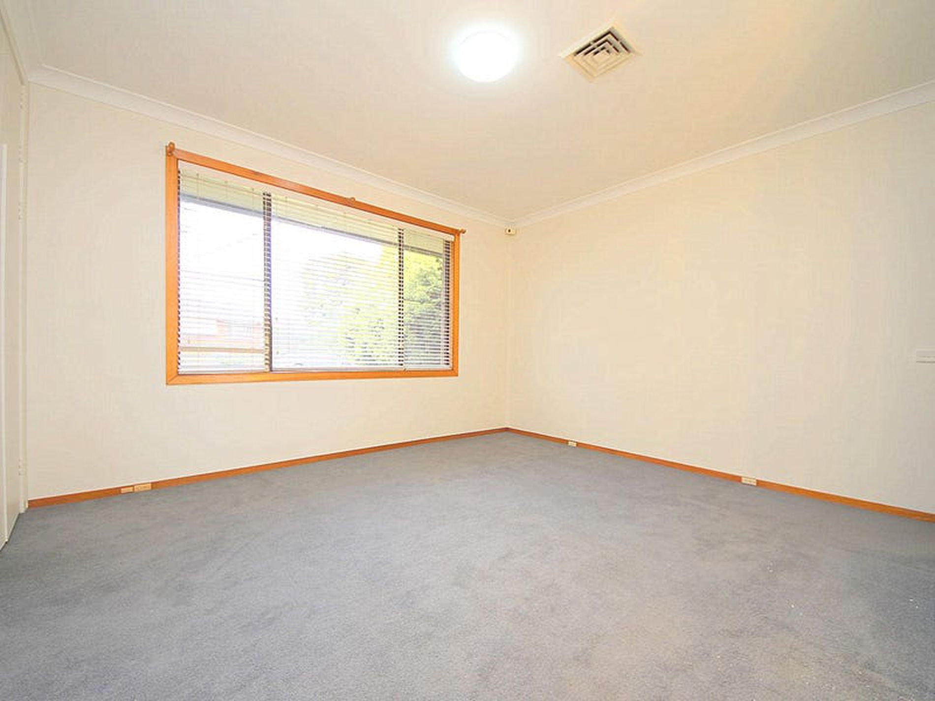 61 Lucas Avenue, Moorebank